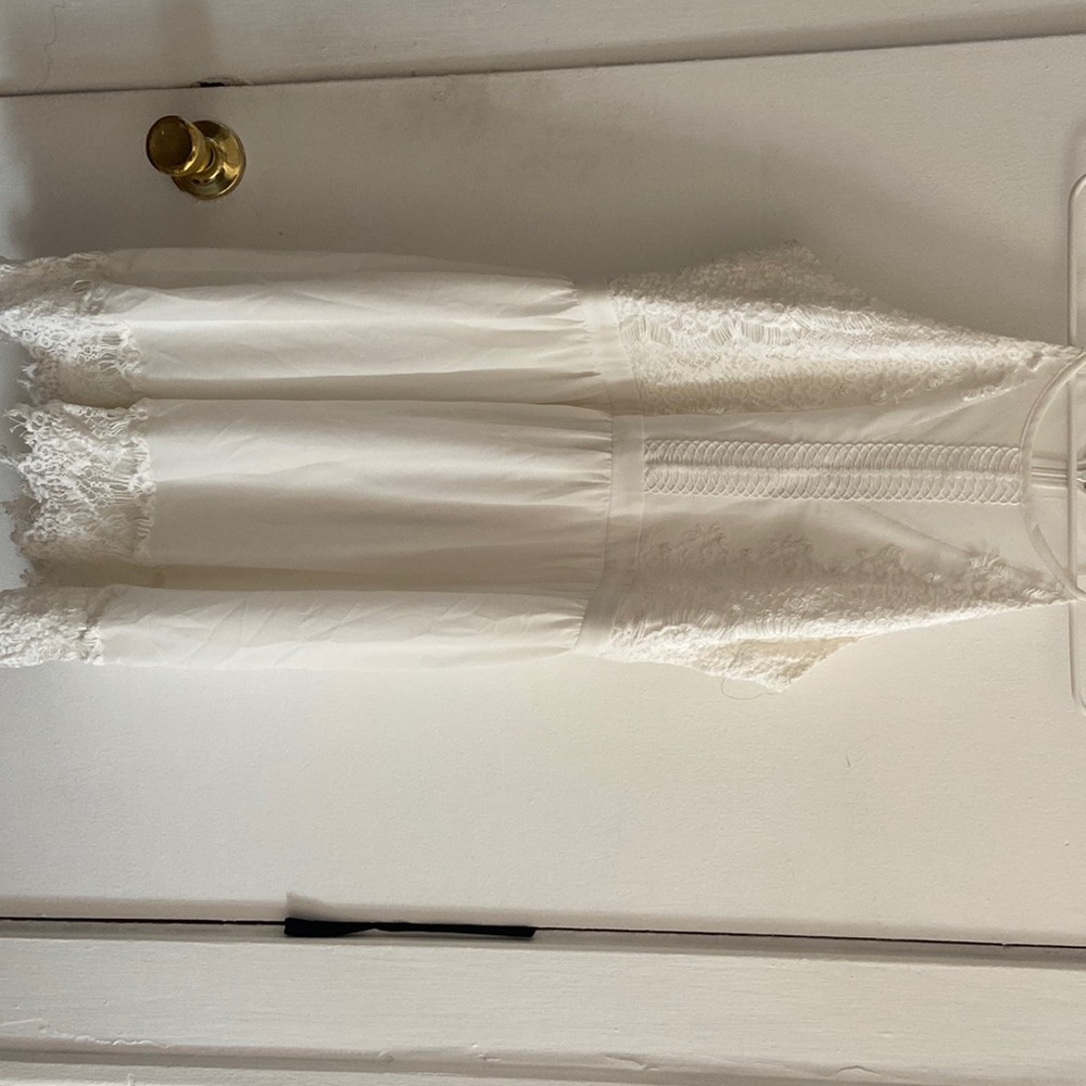Francesca’s Lace White Dress
